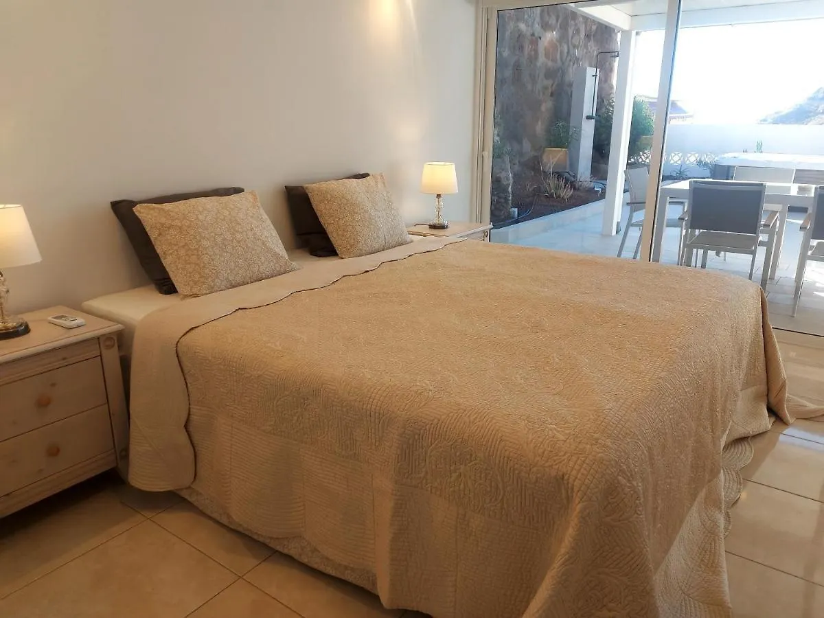 Casa Platero - Bungalow With Jacuzzi And Pool La Playa de Tauro 0*,  Spain
